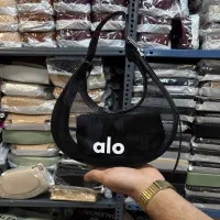 شال و کیف|کیف، کفش، کمربند|شوشتر, |دیوار