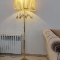 آباژور طلایی