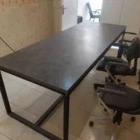 میز کنفرانس