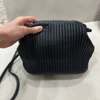 کیف دستی و کیف پول زنانه