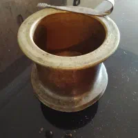 هاونگ و انبر برنجی