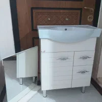 روشویی با سنگ گلسار۶۵سانت ویک آینه