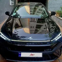 کی ام سی   j7    مدل  ۴۰۴ بدون رنگ  بدون خط و خش