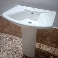 روشویی پایه دار