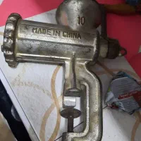 چرخ گوشت دستی قدیمی