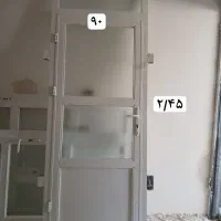 دو درب اتاق خواب و یه درب وردی و پنجره(الومینیوم )|مصالح و تجهیزات ساختمان|اراک, |دیوار