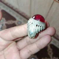 انگشتر یاقوت سرخ