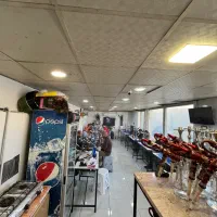 کارگر جهت کار در قهوخانه