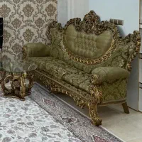 مبل سلطنتی ۹ نفره به همراه میز عسلی و بوفه