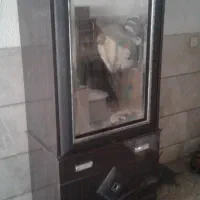 جاکفشی و جا لباسی