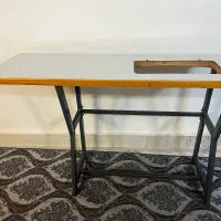 میز|لوازم خیاطی و بافتنی|گنبد کاووس, |دیوار