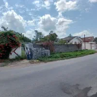 زمین ۱۹۰ متری با کاربری مسکونی و ۲۰ متر تجاری