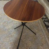 میز خاطره با رومیزی ساتن|مبلمان خانگی و میز عسلی|اندیمشک, |دیوار