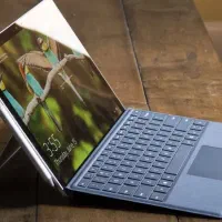 مایکروسافت i5 نسل ۸ سرفیس