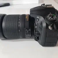 دوربین نیکون D7200
