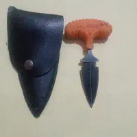 چاقو یا دشنه