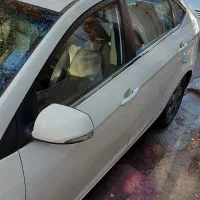 جک j4 سفید مدل مرداد ۱۴۰۲ بدون رنگ|خودرو سواری و وانت|قم, شهرک قدس|دیوار