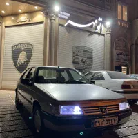 پژو 405 مدل 89 داخل کرم