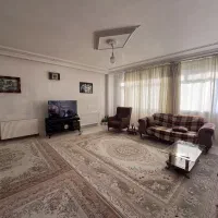 آپارتمان ۸۶متری /برخیابان/وام خور