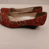 فروش چند جفت کفش و کیف باقیمت مناسب|کیف، کفش، کمربند|شیراز, معالی‌آباد|دیوار