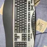 مانیتور و کیس و کیبورد و میز کامپیوتر و صندلی|رایانه رومیزی|تهران, خواجه نظام الملک|دیوار