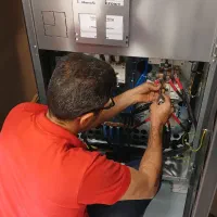 یوپی‌اس ups باتری استبلایزر