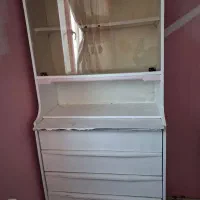 تخت فرفورژه، کمد ویترین دار و میز کار|تخت و سرویس خواب|پردیس, فاز ۱۱|دیوار