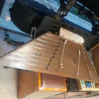 سنتور بهتویی|سازهای سنتی|پردیس, فاز ۳|دیوار