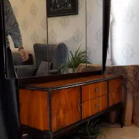 میز آرایش میز توالت عتیقه ای خاص|بوفه، ویترین، کنسول|اصفهان, کردآباد|دیوار