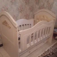 تخت خواب نوزاد و کودک