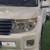 لندکروز ۲۰۱۲ گذر منطقه آزاد انزلی