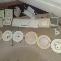 تعدادی پریز برق وغیره|لامپ و چراغ|فردیس, شهرک ارم|دیوار