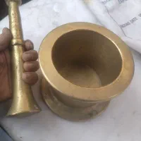 هاونگ برنجی   قدیمی به وزن ۵کیلو ۷۰۰گرم