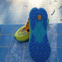 کتونی هوکااصلی|کیف، کفش، کمربند|بروجرد, |دیوار