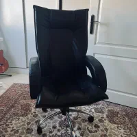 صندلی اداره