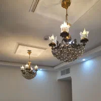 دو لوستر برنز با کریستال شرابی رنگ