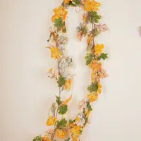 برگ پاییزی ریسه ای