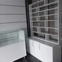 ورق شیاردار و ویترین