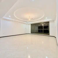 2-خواب-مستر-پنجره-قدی-چشم-انداز-کوهستان