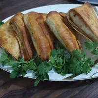سمبوسه خانگی وبهداشتی. مستر سمبوسه.|خوردنی و آشامیدنی|اصفهان, همت‌آباد|دیوار