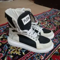 یک تلویزیون 24