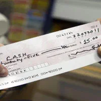 وام تامین سرمایه روی چک صیادی خودرو سیمکارت طلا