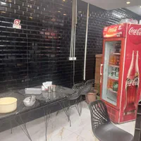 مغازه واقع در خیابان درختی جنب بانک ملی|فروش مغازه و غرفه|کرج, گلشهر|دیوار