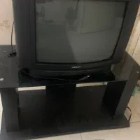 تلویزیون صنام با میز