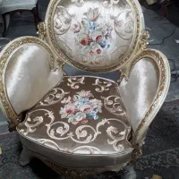 تعمیرات انواع مبلمان ومصنوعات چوبی