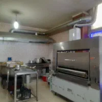 به چند کارگر ساده واشپز نیازمندم
