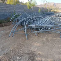 سازه گلخانه به مساحت1۷۵۰مترمربع بازشده ۱۱۰۰