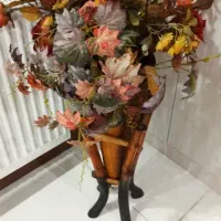 گل وگلدان