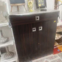 یک عدد جاکفشی