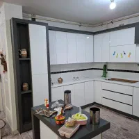 کابینت هایگلاس درجه یک درحد نو